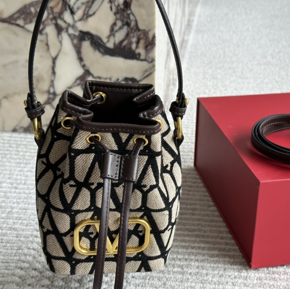 Valentino shoulder bag